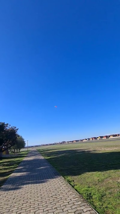 Vuelo3_UlisesSepulveda[S1]_PabloEspinoza[S1]_RenataBecerra[S2].mp4